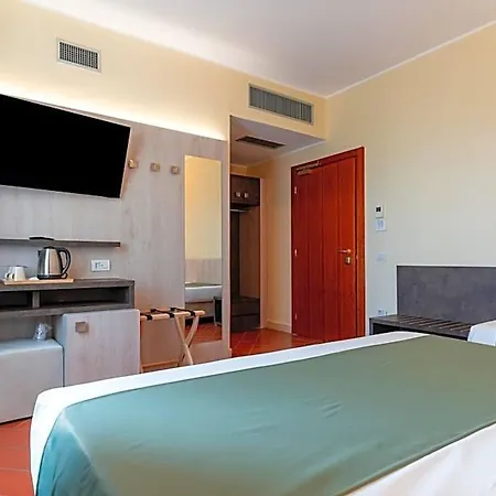 Cesi & 4* 因普鲁内塔