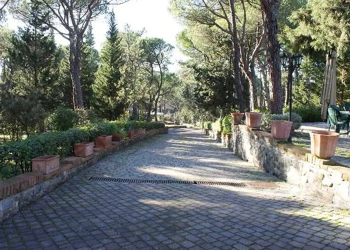 Hotel Cesi & 4*