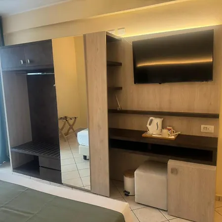 Cesi & Hotel 4*